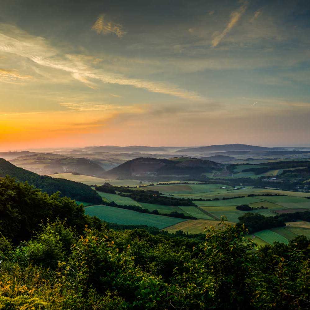 Fotoleinwand, Nahaufnahme, Stuktur des hochwertigen Gewebes ist zu erkennen. Ein Landschaftsfoto in Nahhaufnahme