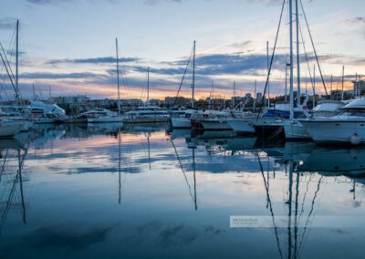 Frankreich- Antibes - Hafen - Port Vauban - Abendlicht - Côte d' Azur - Mittelmeer - Südfrankreich