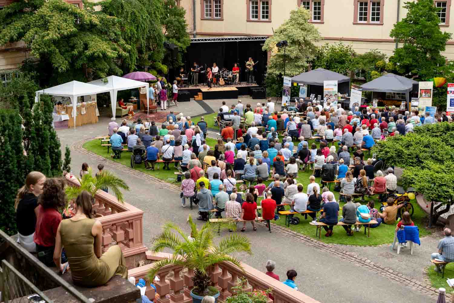 Regensburg,StadtamHof, Sommertag, Welterbe